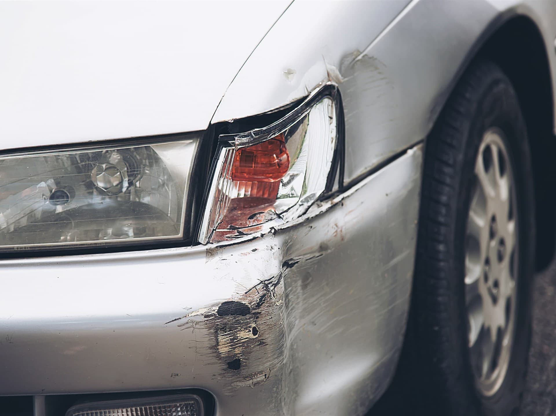 Reclamación por accidente de coche en Pontevedra y Madrid
